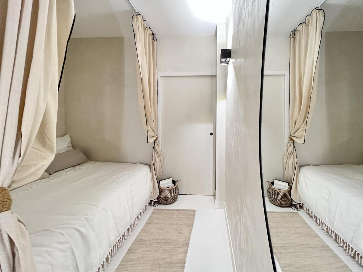 Superb Apartment Palais Royal Louvre Museum Free Netflix Paris Eksteriør bilde